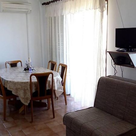 Raša Apartment Zdenka מראה חיצוני תמונה
