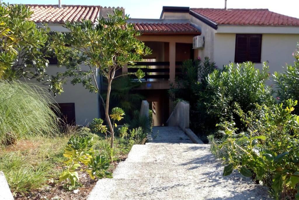 Raša Apartment Zdenka מראה חיצוני תמונה