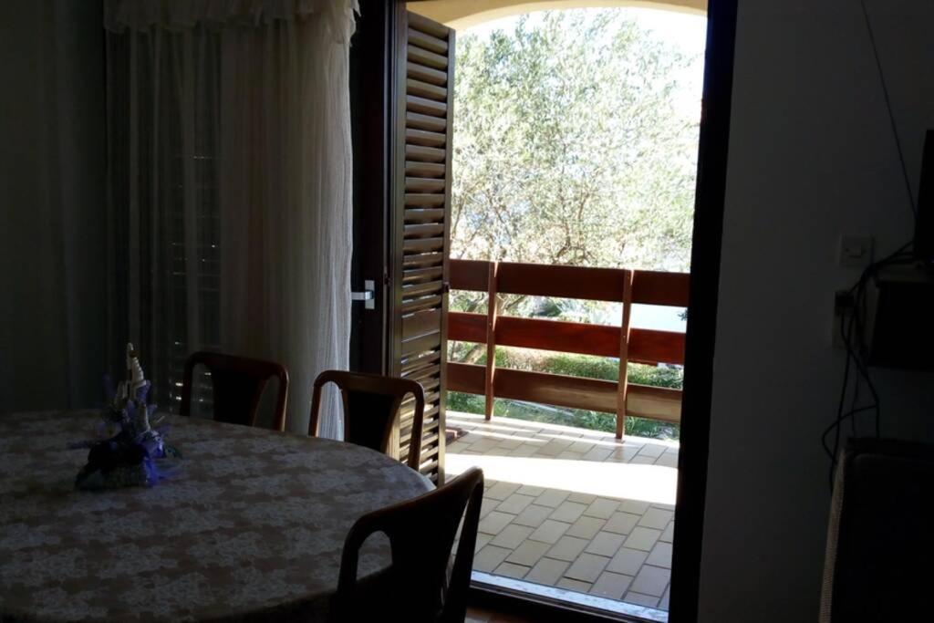Raša Apartment Zdenka מראה חיצוני תמונה